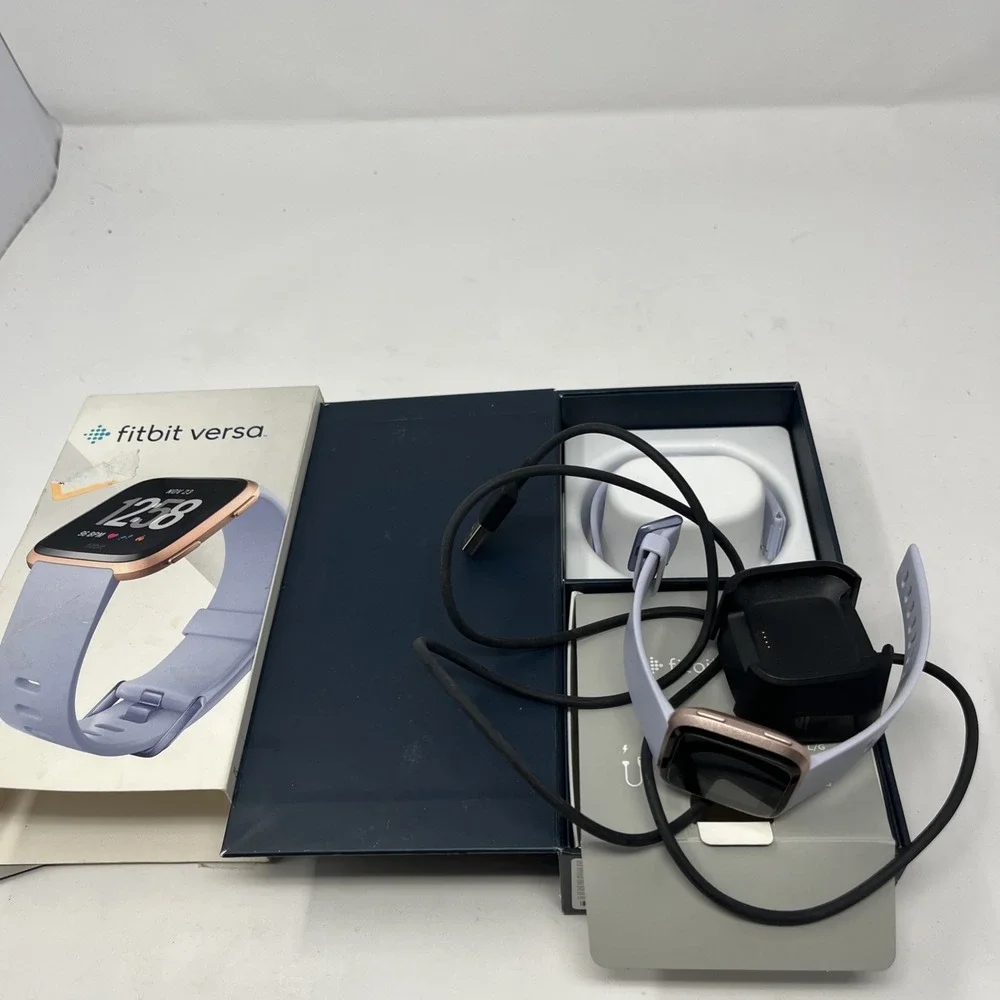Fitbit Versa Fitness Activity Tracker Smartwatch Periwinkle/Rose Gold